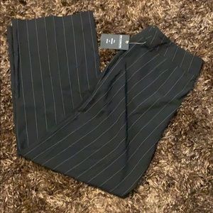 Wide leg pin stripped pants